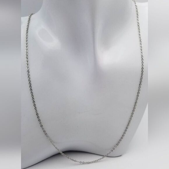 Silver tone promise chain necklace delicate and lace - Picture 1 of 2